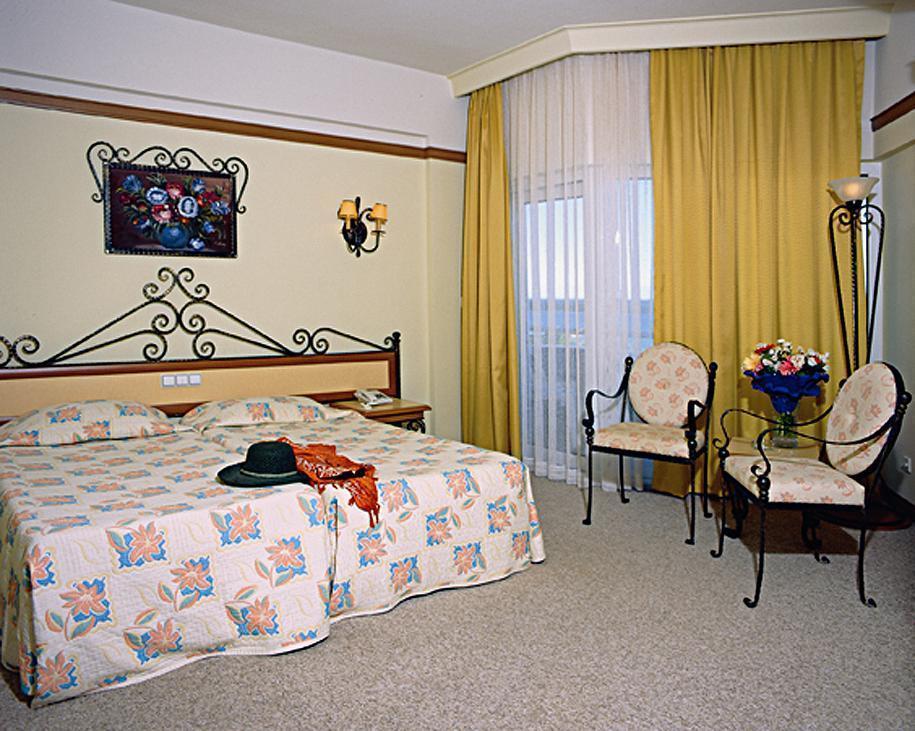 Thalia Beach Resort Hotel Ilica  Exterior photo